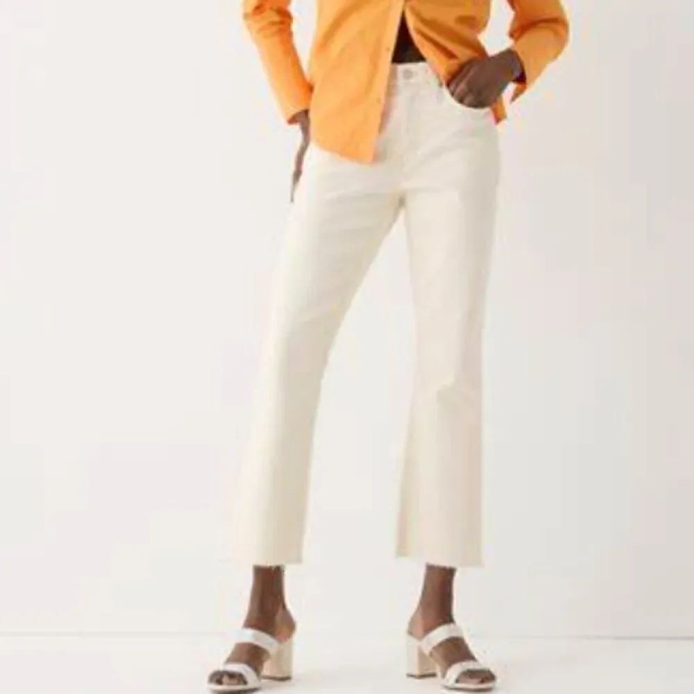 J. Crew bp492 Tall 9" demi-boot crop jean in Wedgewood wash size 29 Tall NWT